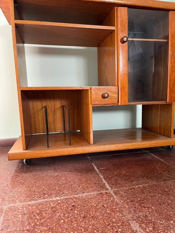 Mueble para TV en madera de excelente calidad - imagen 3