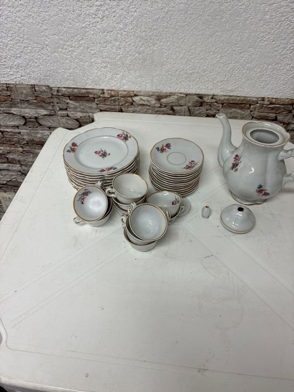 Servicio de té en cerámica con patrón floral - imagen 1