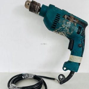 Lote siguiente: Taladro Makita HP760W Usado