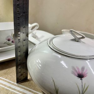 Conjunto de Porcelana Olmos Uruguaya con Flores Rosadas - 5 Piezas - imagen 9