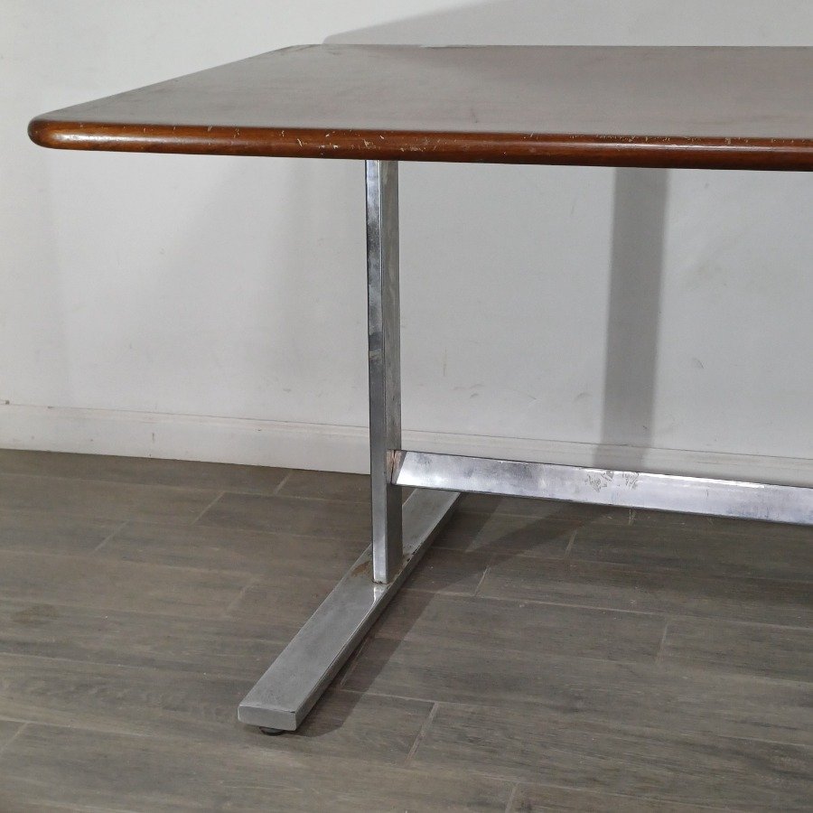 Mesa de comedor con patas cromadas y tapa de cedro - imagen 4