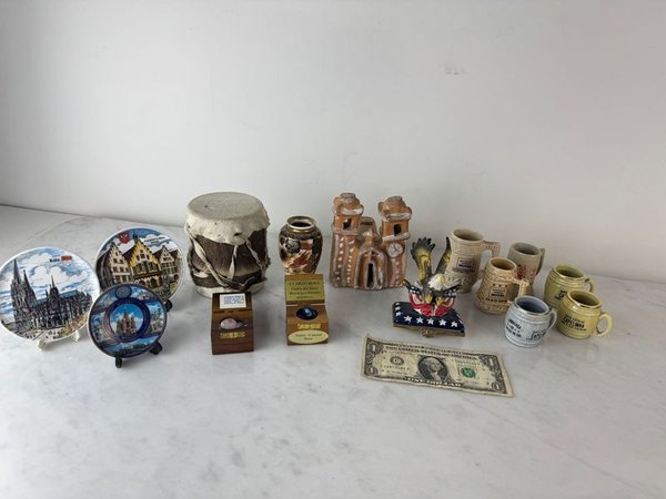 Lote siguiente: Lotes de decoración y accesorios variados