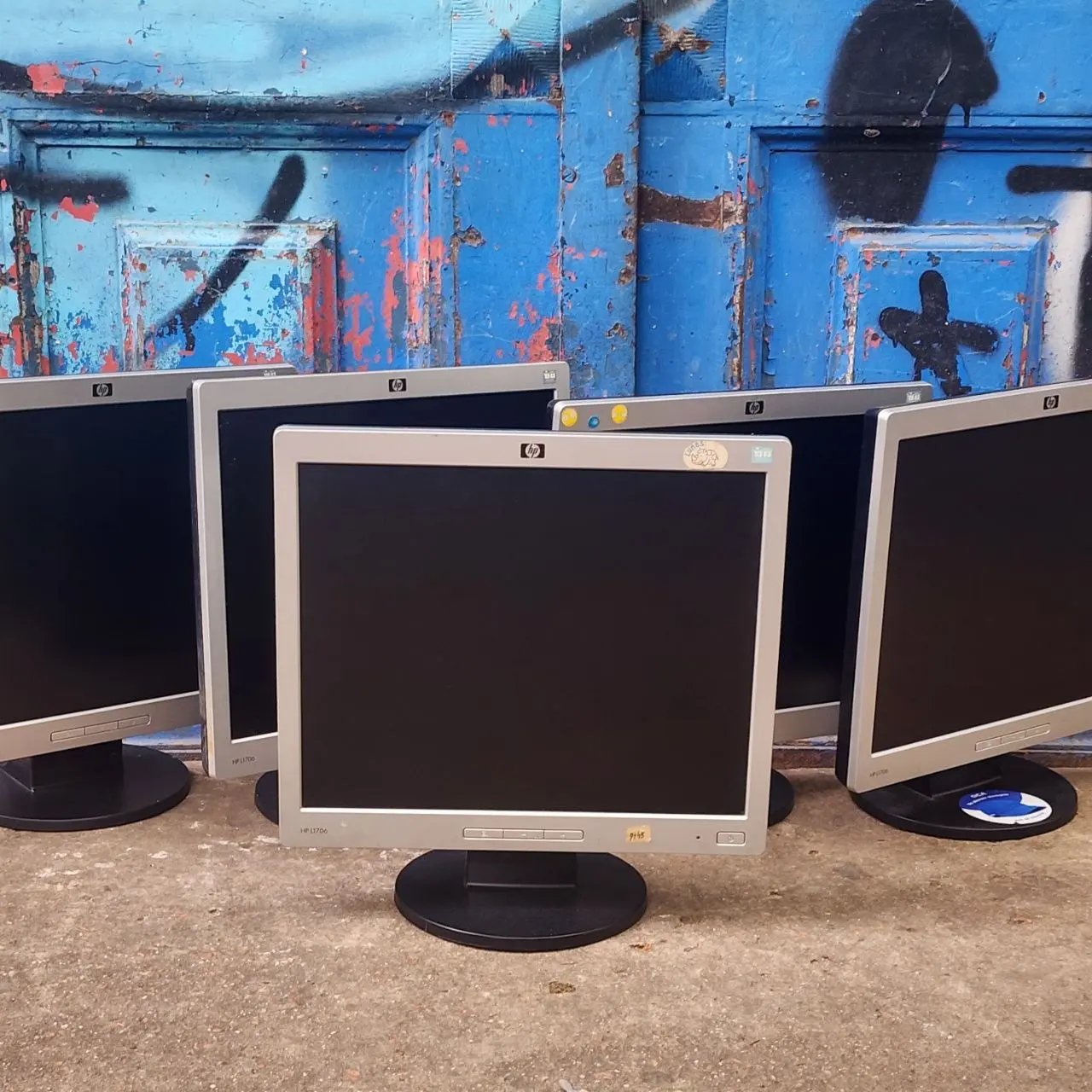 Lote de 5 Monitores HP L1706 Plata