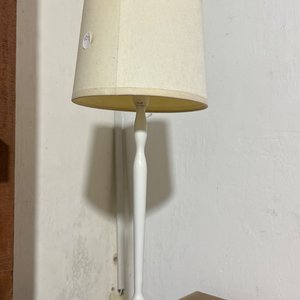Lote anterior: Lámpara 