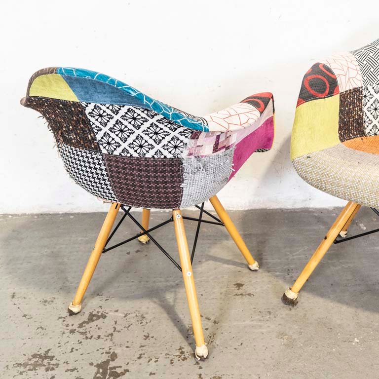 Sillones EAMES tapizados tipo con detalles y para limpiar - imagen 3