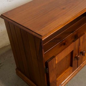 Mesa de TV Rústica de Pino con Dos Puertas y Detalles en Lustre - imagen 2
