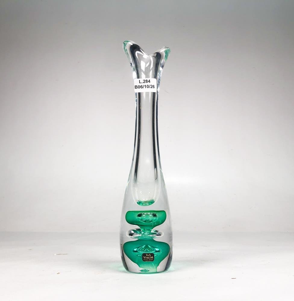 Florero de Cristal Soplado Verde con Burbujas - 26 cm