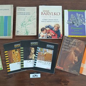 Lote anterior: Lote de Libros: "Grandes Pinturas de la Historia", "Terapia del Comportamiento" y "Poemas Para Nosotros"