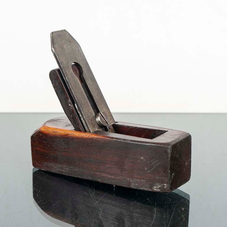 Item 2094148 - Image 1