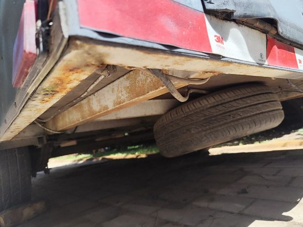 Tráiler cerrado tipo furgón para transporte de motos, herramientas y mercadería - imagen 23