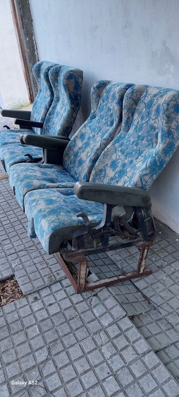 Butacas azules para omnibus - imagen 3