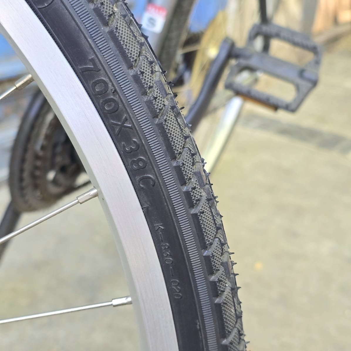 Item lote-02-bicicleta-r28 - Image 3