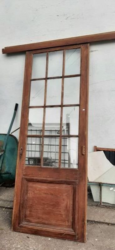 Lote anterior: Puerta corrediza con vidrio Pinotea