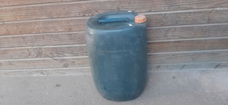 Tarrina de Combustible Plástico Azul - imagen 2