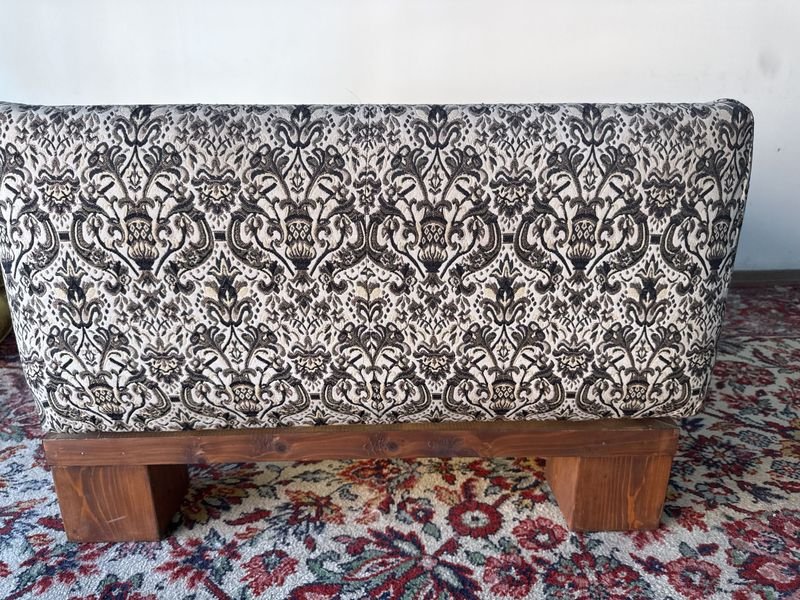 Mesa ratona con iluminación y tapa de vidrio artística - imagen 5