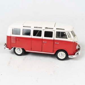 Camioneta Comby escala 2/25 colección Maisto  - imagen 2
