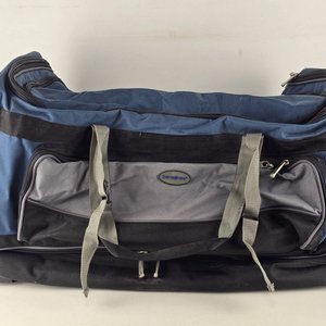 Lote anterior: Bolso de Viaje Samsonite Azul y Gris con Ruedas