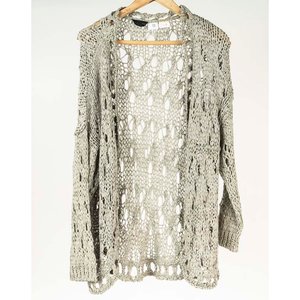 Lote anterior: Saco Gris Calado TopShop Talle S/M