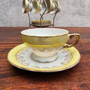 Juego de Té Vintage: 6 Tazas con Platillos y Soporte Metálico - imagen 3