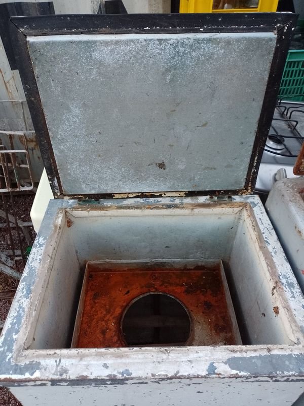 Heladeras antiguas de latón y madera para venta - imagen 5