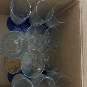 Lote anterior: Juego de Copas de Cristal Tallado y Azul