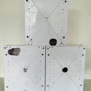 Lote de 3 Tableros Eléctricos de Plástico Blanco - imagen 3