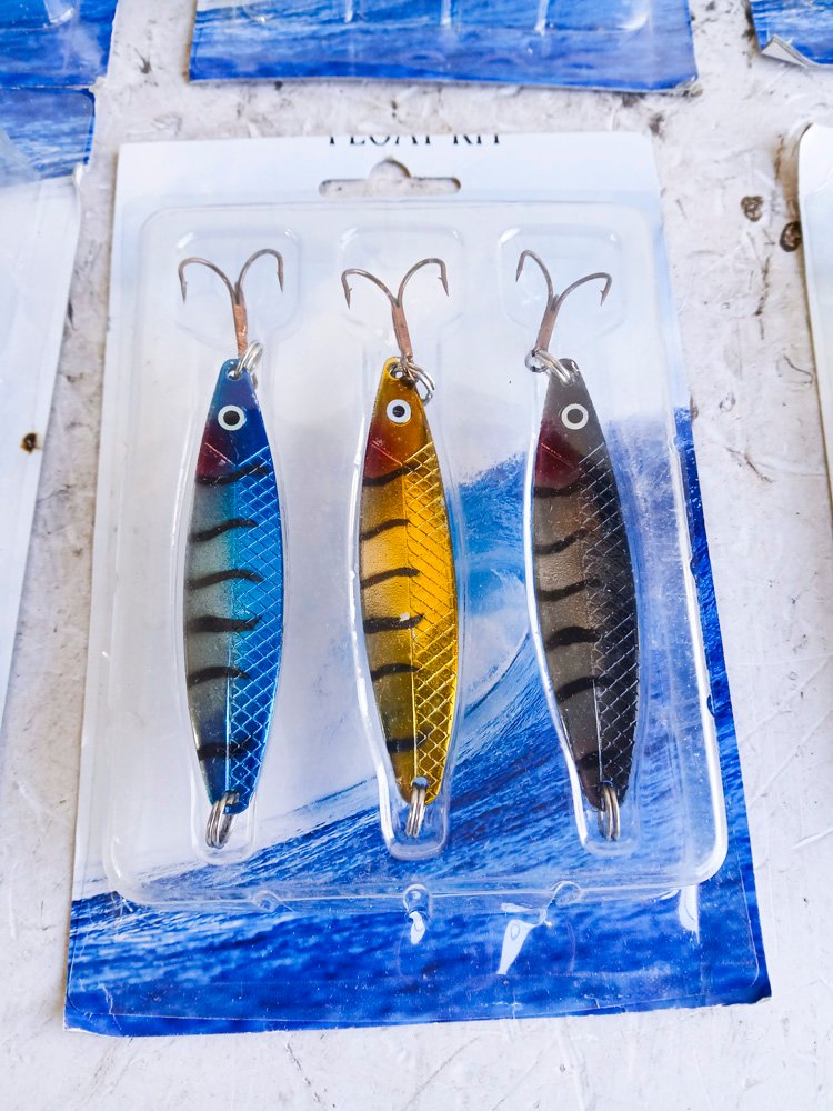 Figuras de peces en plástico - imagen 3