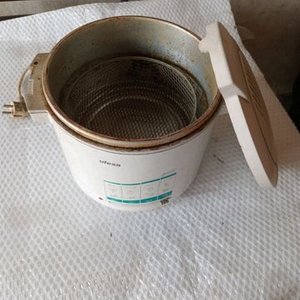 Jarro Esmaltado Antiguo y Freidora Eléctrica - imagen 2