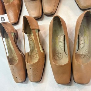 Lote de 5 Pares de Zapatos de Cuero para Mujer - Talle 36 - imagen 2