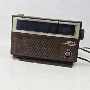 Lote siguiente: Radio Despertador Sony Digimatic FM/SW/MW