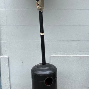 Lote siguiente: 3 Hongos Calefactores a Gas para Exterior