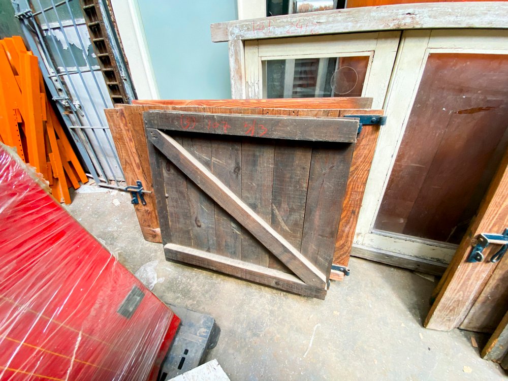 Lote anterior: Puertas de madera para hogar