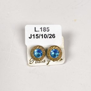 Lote siguiente: Par de Caravanas de Plata con Piedras Azules