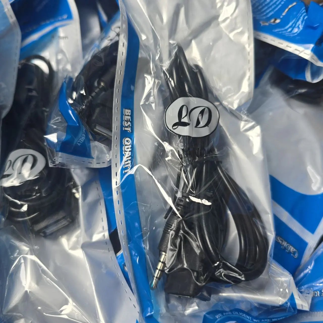 Lote siguiente: Cables USB en Lotes