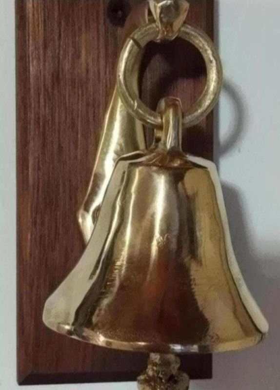 Campana de Bronce Macizo con Soporte y Base de Madera