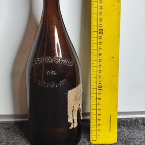 Botella Antigua Cervecerías del Uruguay - Industria Uruguaya 1949 - imagen 1