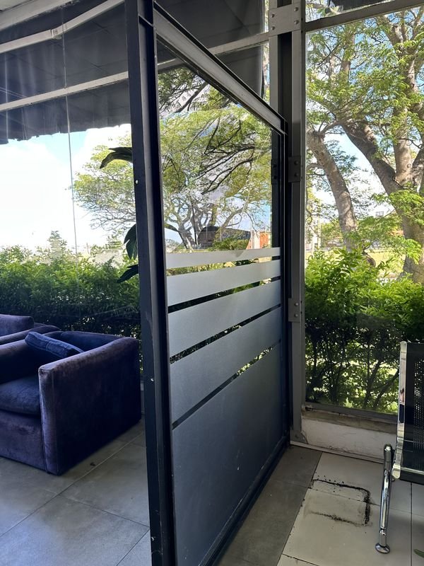 Item 904262 - Image 0