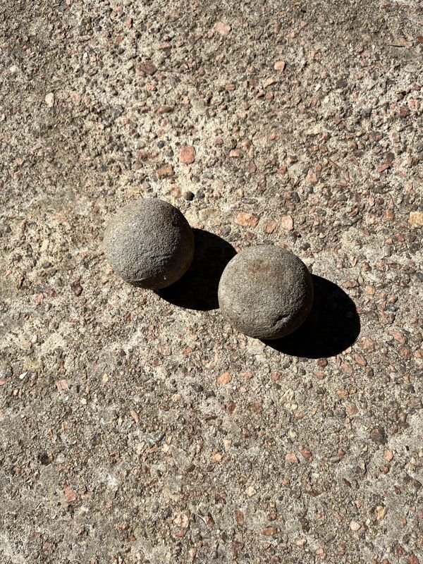 Item 883985 - Image 0