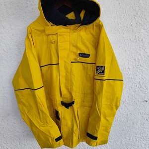 Conjunto Impermeable Wetskins Comfort Zone: Chaqueta con Capucha y Pantalón Jardinero Amarillo - imagen 5