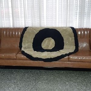 Lote anterior: Juego de Living: Sillón 4 Cuerpos y 2 Sillones Individuales en Pantazote