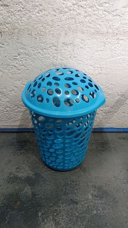 Cesto de plástico grande para ropa - imagen 2
