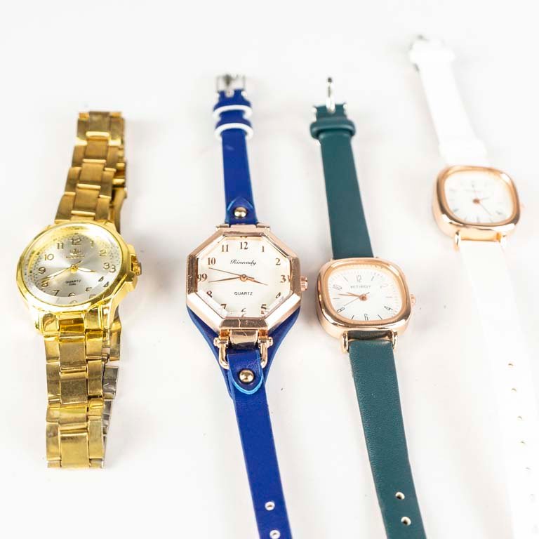 Cuatro relojes para dama: Hitiroy y otros - imagen 2