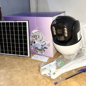Cámara de Seguridad Exterior WiFi Recargable con Panel Solar y Audio Doble - imagen 4