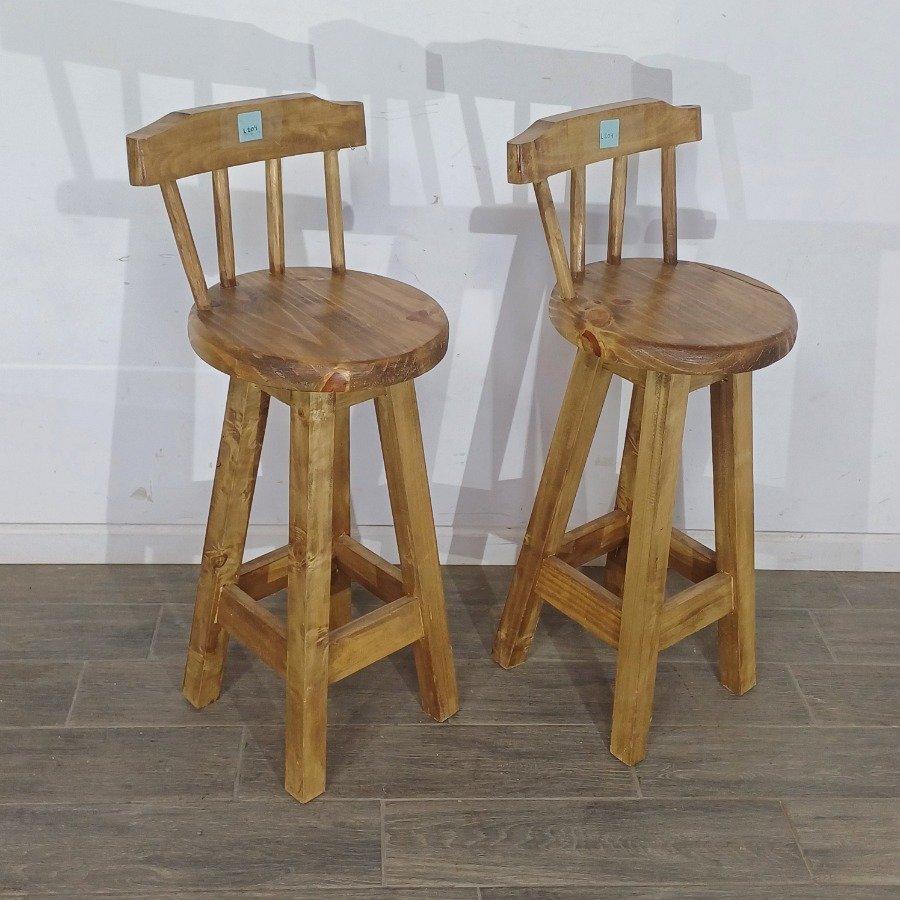 Banquetas de pino para decorar el hogar - imagen 3