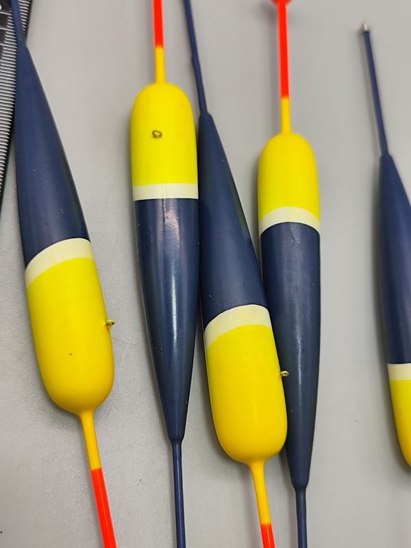 Lote de 5 Boyas de Pesca Alargadas Azul y Amarillo - imagen 1