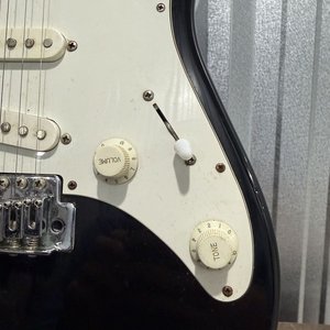 Guitarra Eléctrica Vantage VKS-11/BK Negra Indonesia - imagen 7