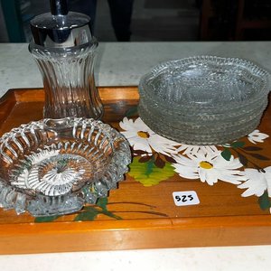 Fuente de Vidrio con Platillos, Cenicero y Aceitera - imagen 1