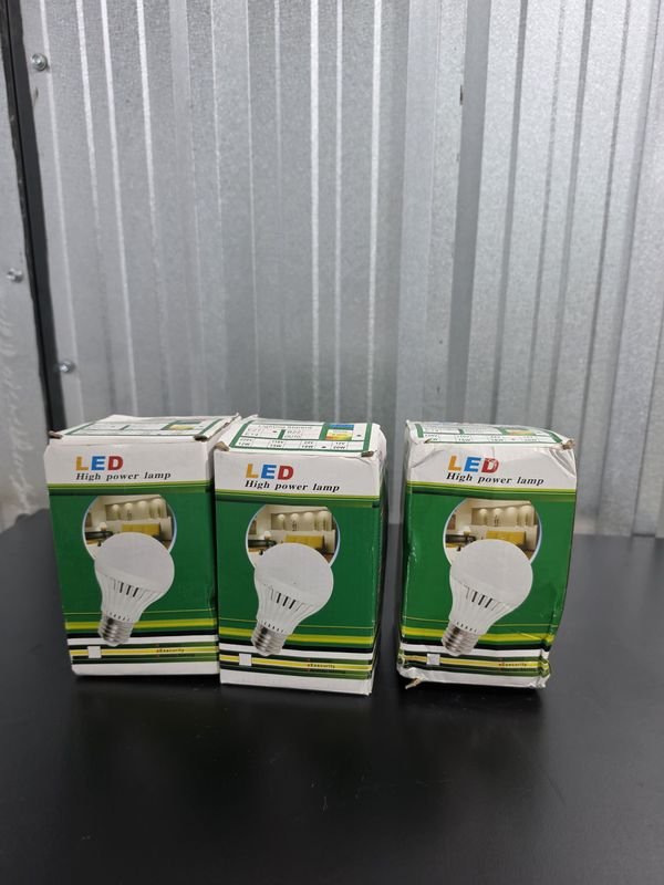 Lámpara LED Alta Potencia 18W 200-240V