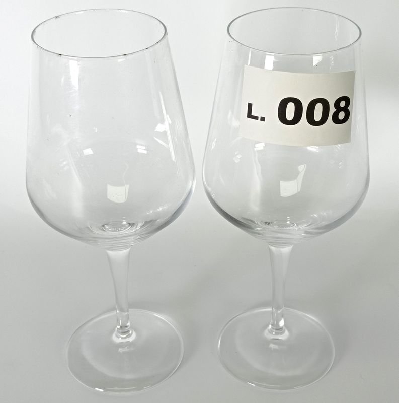 Doce copas de vino en buen estado - imagen 4