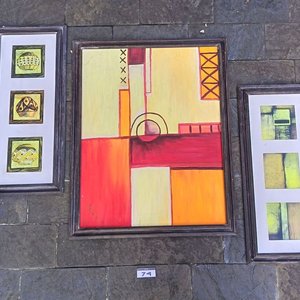 Lote siguiente: Diptico Abstracto Firmado por Dalia y Dos Cuadros Decorativos con Marcos de Madera